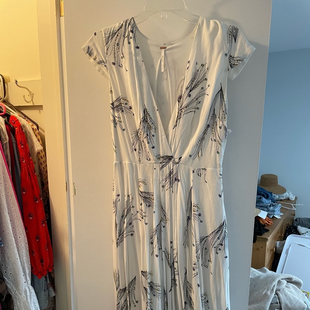 Free people white floral dress Sz 2